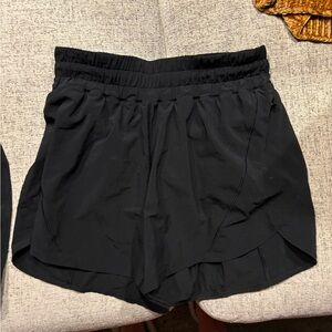 Black Lululemon running shorts